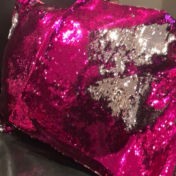 2 Sequin color change Pillow Cases NWOTS - Picture 3 of 11